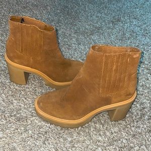 Dolce Vita Caster H20 booties. Only worn a couple of times. Very comfortable!